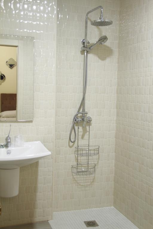 Hostal Flor De Lis- Lojo Otel Conil De La Frontera Dış mekan fotoğraf